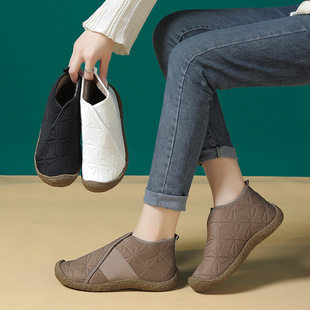 2024 Winter New Snow Boots Women's Flat Bottom Non-slip fleece-lined Thickened Warm Cotton Shoes Fashionable Casual Waterproof Ankle Boots