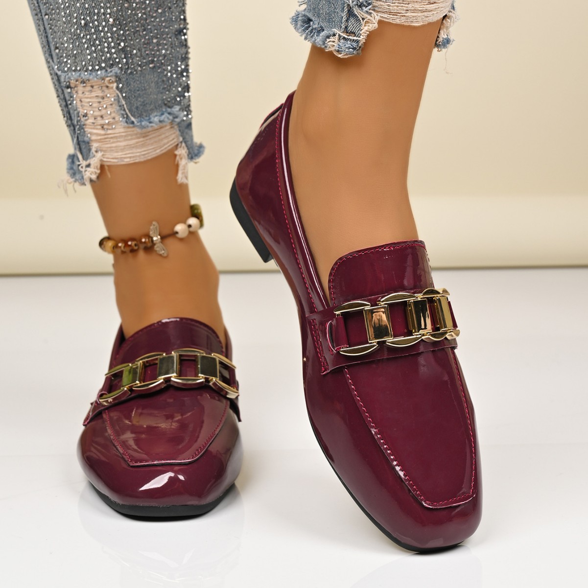 Women's Metal Chain Flat Loafers Autumn Casual Style Export Available New_vogvips.com