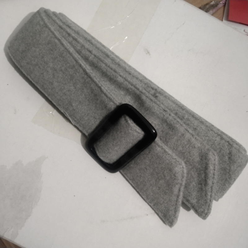 Cinturón ancho de mujer de doble cara abrigo de terciopelo de lana cinturón de arco decorativo negro ejército verde trench coat ribbon