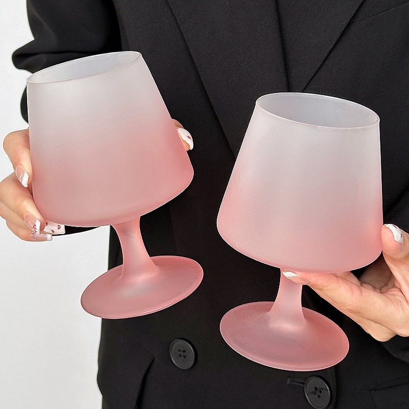 Taza de polvo gradiente francesa, copa de vidrio de alto valor de estilo ins, sensación de atmósfera, copa de champán, copa de vino, copa de bebida