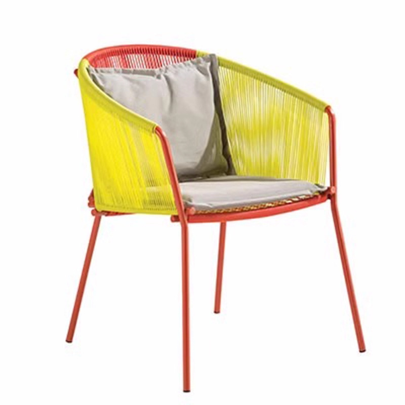 Ocio al aire libre sofá de caña jardín terraza minimalista villa muebles creativos caña mesa de té combinación doméstica