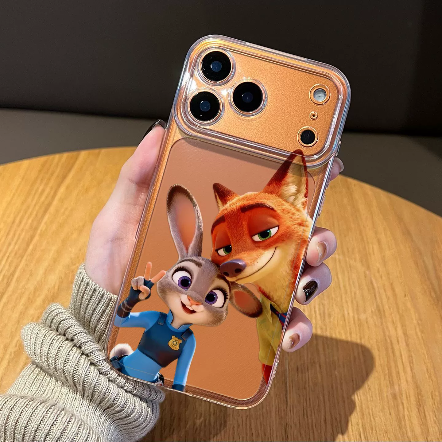 Чехол для Apple iPhone17 / iPhone17 Pro, прозрачный с мультяшным принтом и защитой камеры