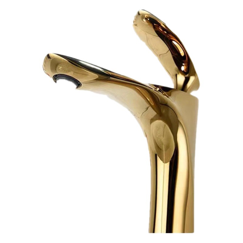 Grifo de lavabo de mesa de un solo agujero de agua mezclada de oro Fabricante de grifo de lavabo de titanio hoja de arce caliente y frío incorporado