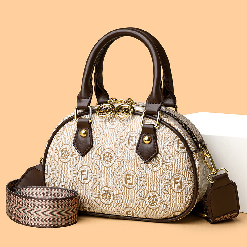 Cross-border Hot Bag Women's 2024 Summer New Printed Letter Wide Shoulder Strap Retro Handbag Shoulder Crossbody Bag