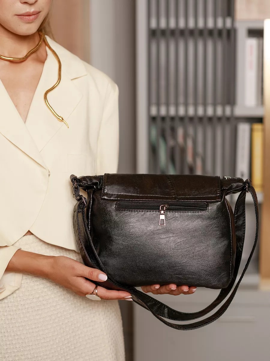 Borsa a tracolla da donna alla moda capiente e spaziosa_voghion.com