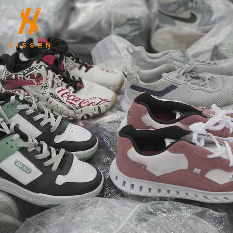 旧衣服旧鞋子工厂批发二手国内运动鞋used shoes usa branded vip