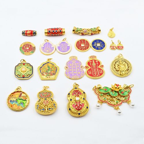 New-style national trend style gold gourd car accessory Jingtailan green Tara pendant DIY braided sweater chain accessory