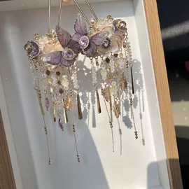 项链;发夹;发簪