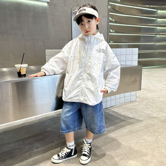 Boys' Summer Fashionable Sunscreen Coat 2025 New Summer Lightweight Breathable Sunscreen Coat for Large Boys