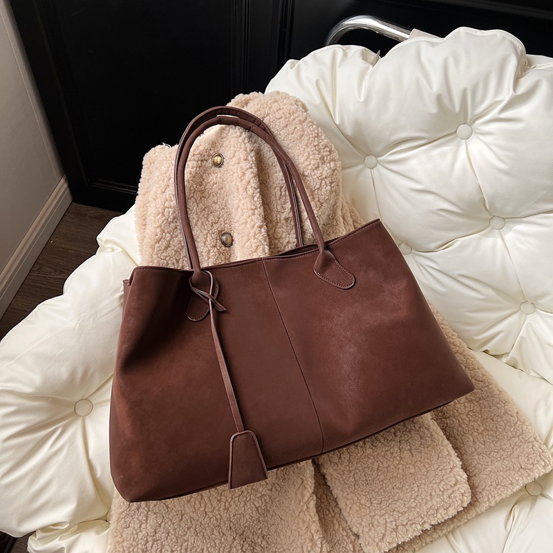 Cross-Border Retro Women's Suede Matte Tote Bag, Large Capacity Shoulder Bag For Work And Commuting, High-End Underarm Bag - Thumbnail 2