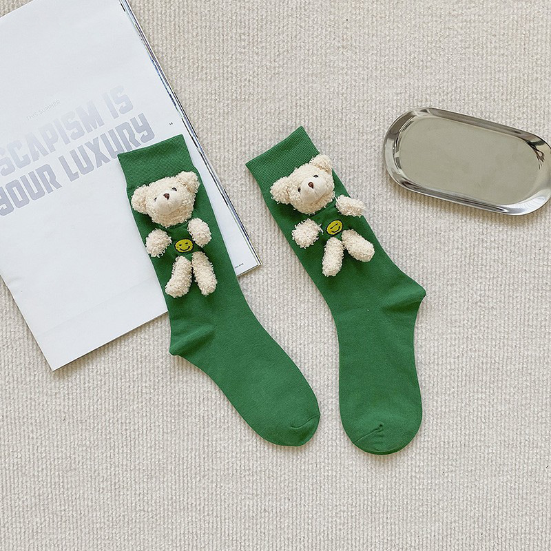 Calcetines de mujer primavera y verano color caramelo tridimensional nueva moda calcetines europeos mujeres ins lindo oso tridimensional calcetines estilo coreano