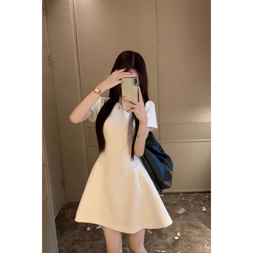 White Short Sleeve Dress for Women, Summer Chic High-End, Youthful, Slimming A-Line Skirt, Instagram Style