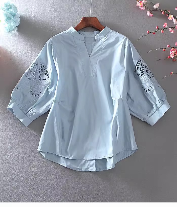Áo sơ mi nữ cổ chữ V cotton tay lửng thiết kế khoét lỗ thanh lịch — Màu xanh lam nhạt chi tiết 12