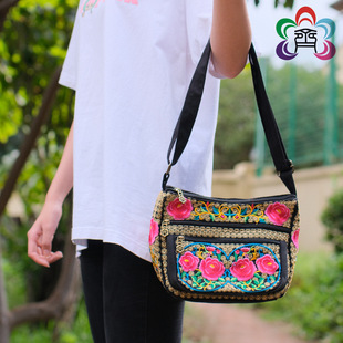 (Wholesale), ethnic shoulder bag, shopping bag, ethnic style, with embroidery