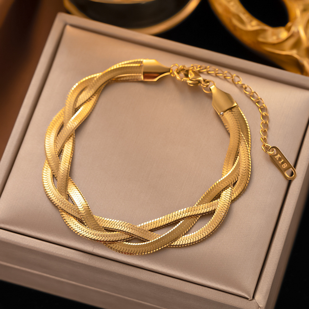15【e96】three-strand blade chain bracelet gold