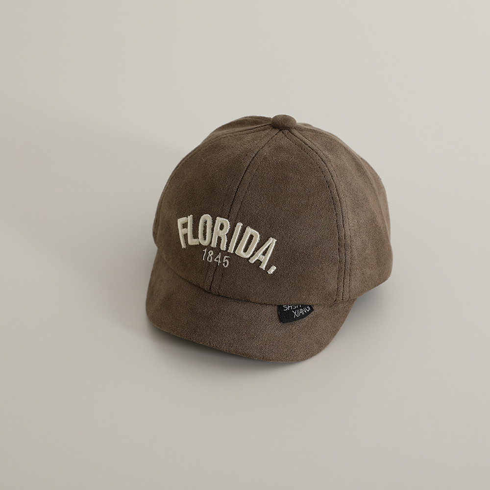 Sombrero de bebé primavera y otoño letras extranjeras para niños sombrero de boca de pato de bebé otoño y invierno corto para niños sombrero de béisbol de sombra de la marea