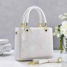 �ֻ����ʱ�г���Ů���߼��д����������б��������Ů25525