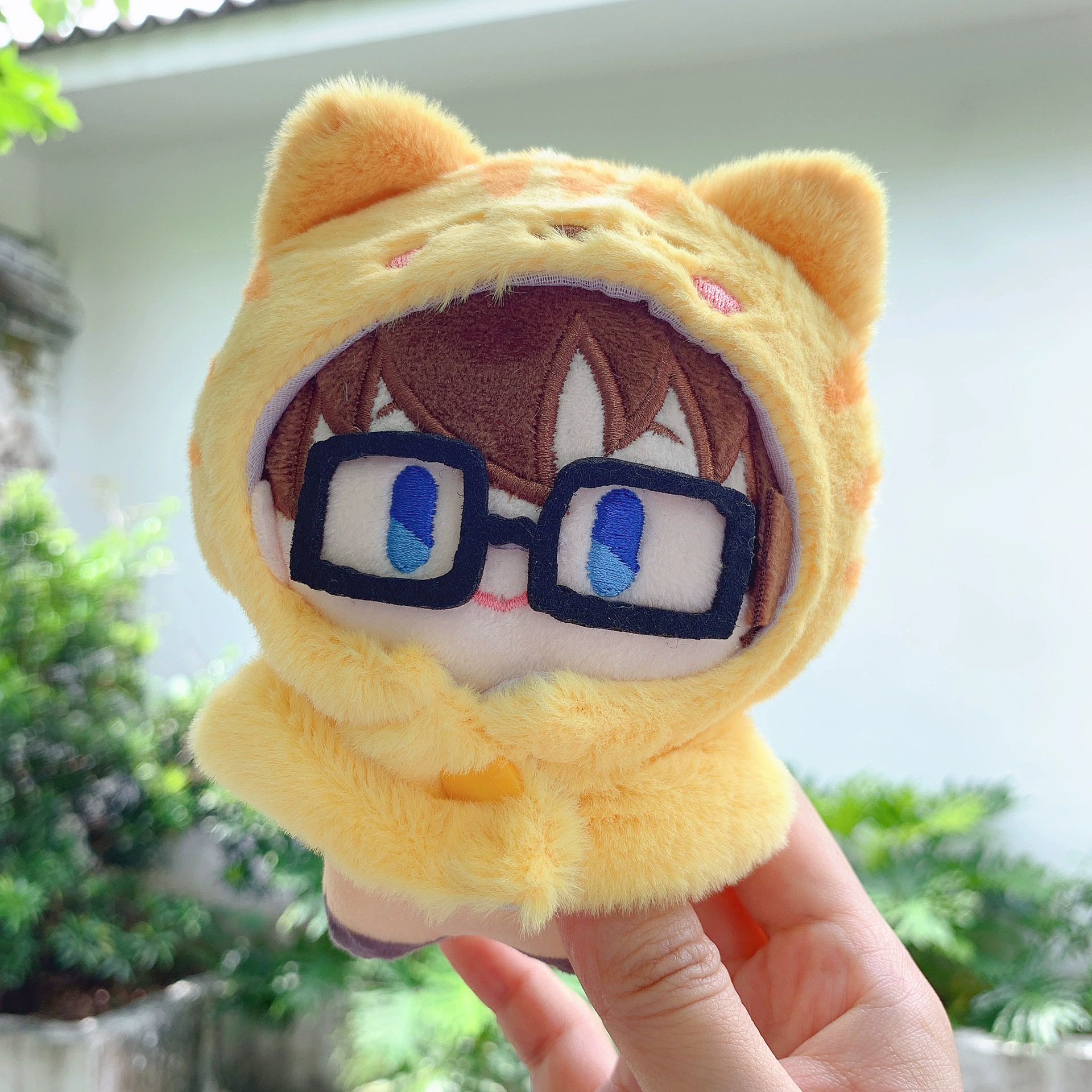 Плюшевый брелок-персонаж Конана, трансформирующийся в кота, из серии «Волшебный плащ», кулон, забавная игрушка в слепой коробке