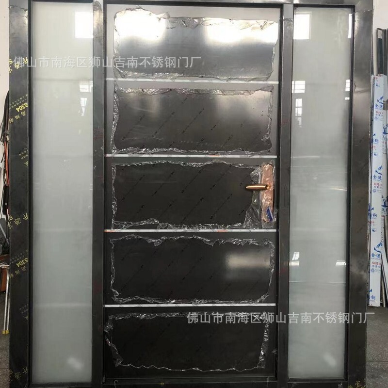 Foshan Jinan stainless steel door factory specializes in manufacturing black and gray export doors Foshan Jinan stainless steel door factory specializes in manufacturing black and gray export doors