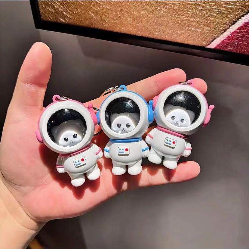 Cute Astronaut Keychain