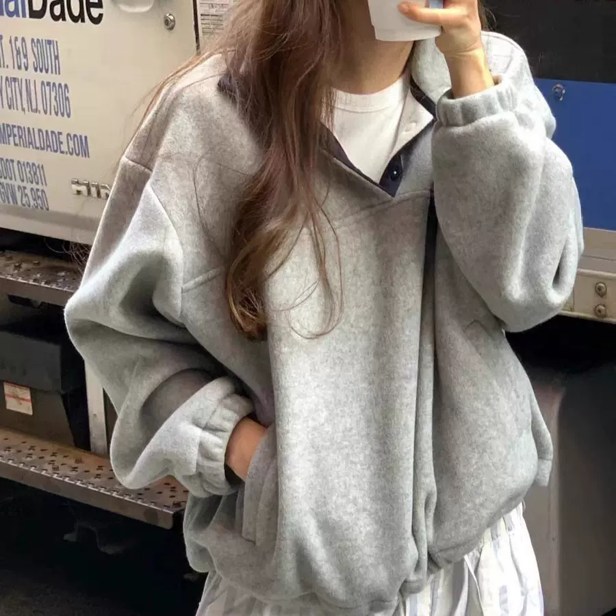现货 2025冬季新款韩国东大门OU*CE撞色立领套头摇粒绒卫衣外套