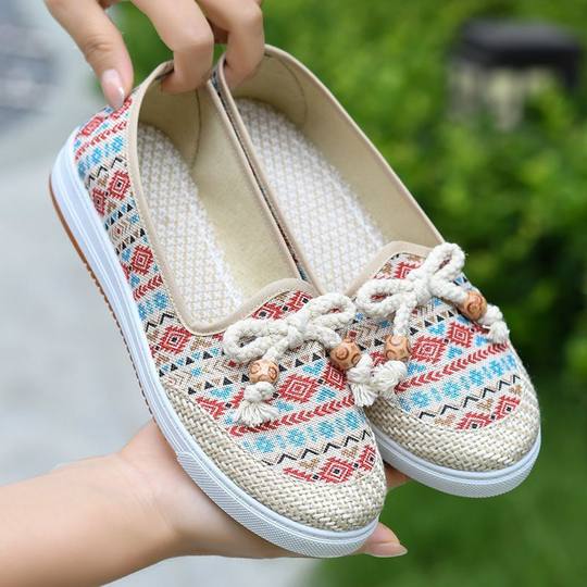 New Tendon-Soled Spring & Fall Old Beijing Cloth Shoes for Women, Soft-Soled Non-Slip Mom Shoes, Casual Breathable Shoes for Middle-Aged and Elderly People