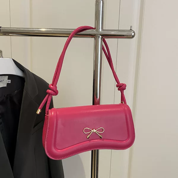 Cross-Border Korean Niche Underarm Bag for Women 2025 New Fashion Portable Baguette Bag High-End Single Shoulder Crossbody Bag