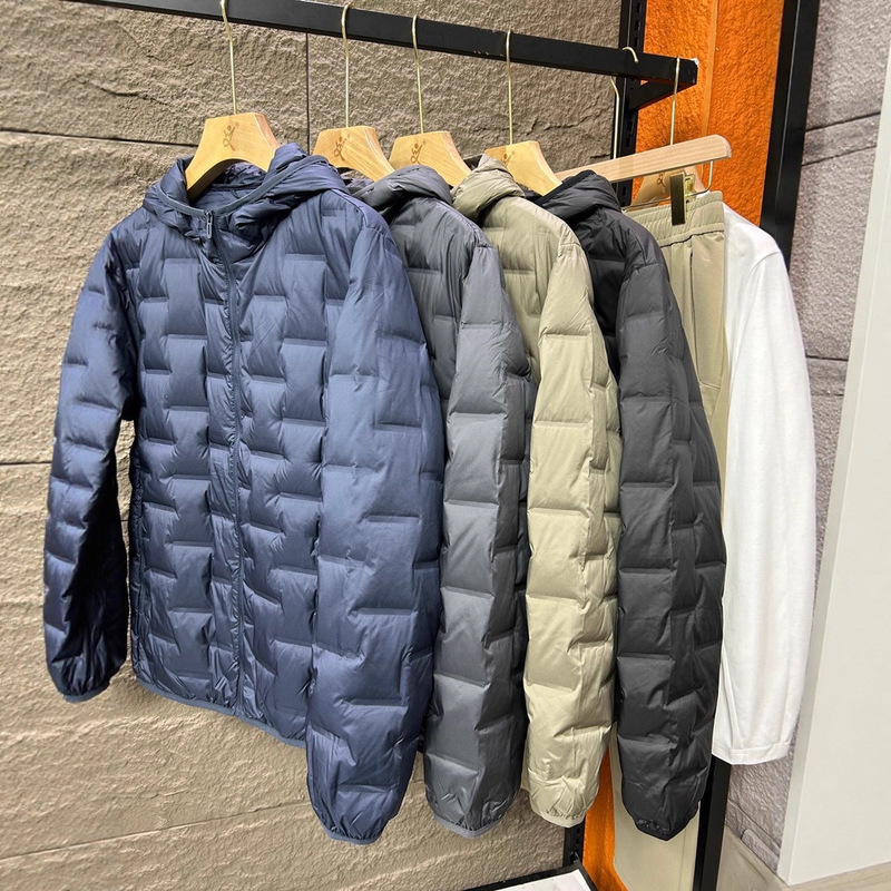Ultra-Light Cloud-Sensing Pressure-Glued Anti-Drilling Velvet Technology Men's Outdoor Mid-Layer Windproof and Warm Hooded down Jacket Ultra-Light Cloud-Sensing Pressure-Glued Anti-Drilling Velvet Technology Men's Outdoor Mid-Layer Windproof and Warm Hooded down Jacket
