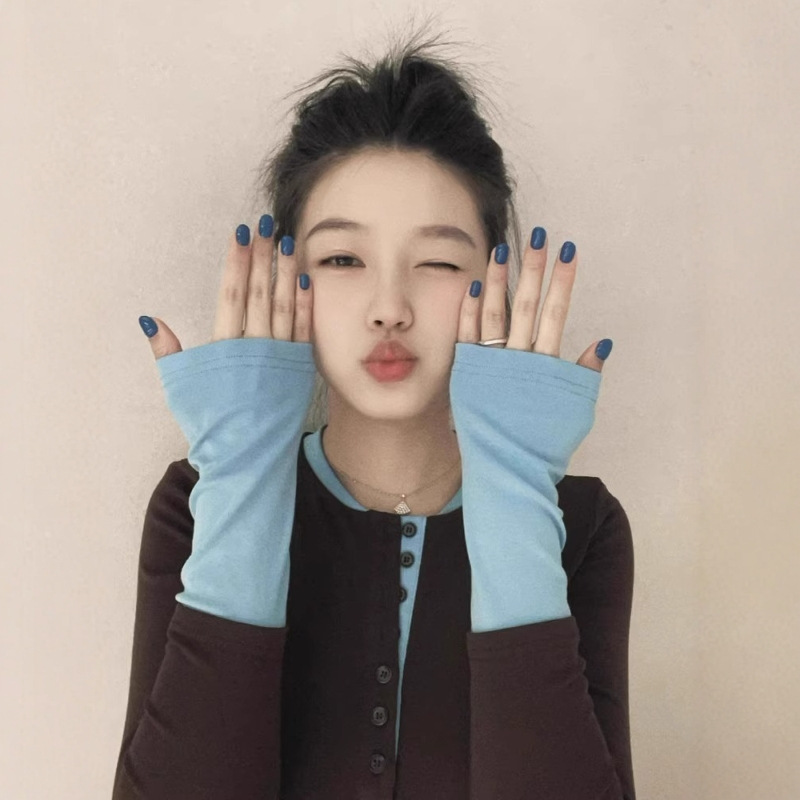 Korean Style Contrasting Fake Two-Piece Long-Sleeved T-Shirt for Women in Autum with Henry Collar and Bottoming Shirt with Great Design and Beautiful Top