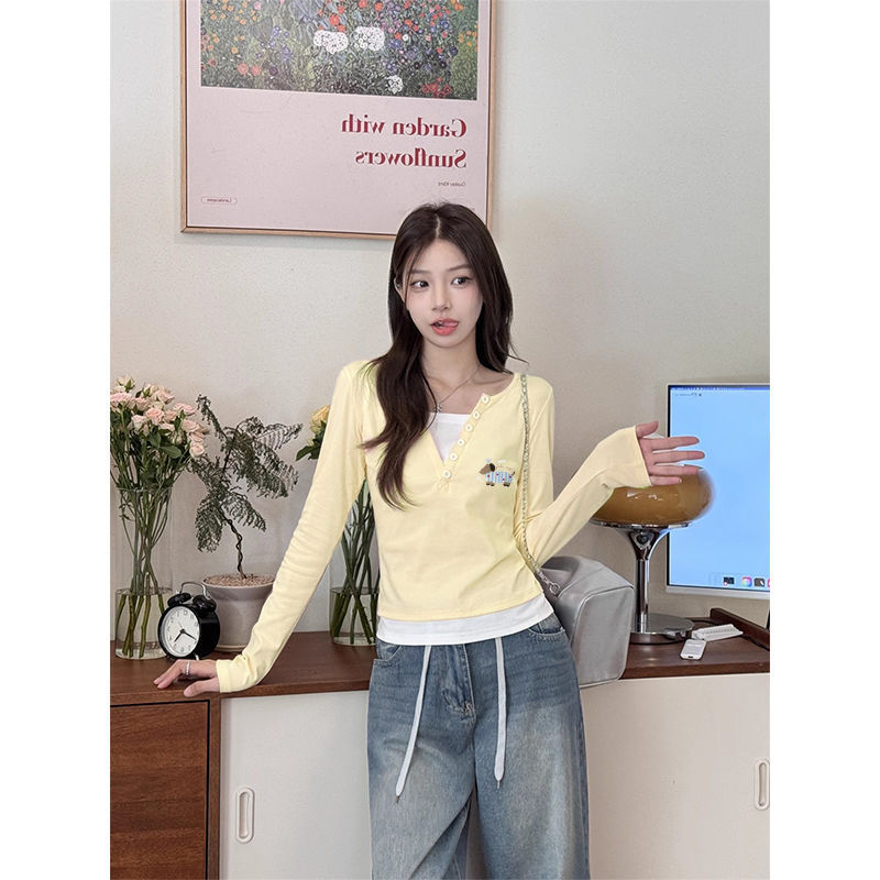 [40 Count 92 Cotton 8 Spandex] Tender Yellow Fake Two-Piece Long-Sleeved T-Shirt for Women in Early Autumn, Slim Fit, Unique and Chic Short Style