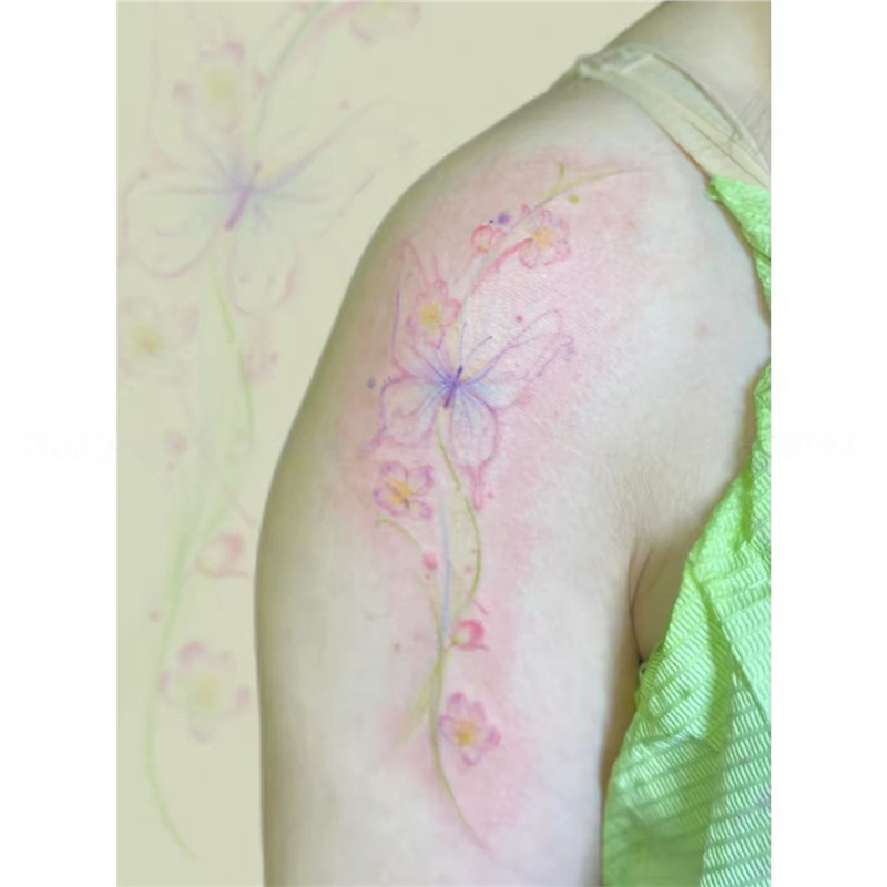 Fresh and delicate butterfly flower vine colorful tattoo stickers, washable, artistic design, sweet and girly arm stickers Fresh and delicate butterfly flower vine colorful tattoo stickers, washable, artistic design, sweet and girly arm stickers