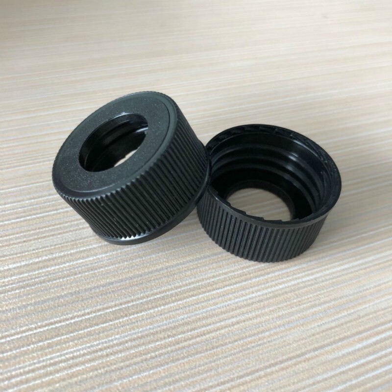 24 teeth Boston cover short mouth essential oil bottle cap plastic cover black dropper cover middle ring essential oil bottle cap manufacturer