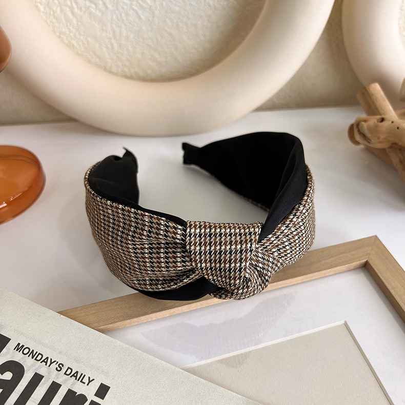 Coffee Color Houndstooth Fashion Knotted Hair Band Korean Retro Wide-brimmed Headband display picture 7