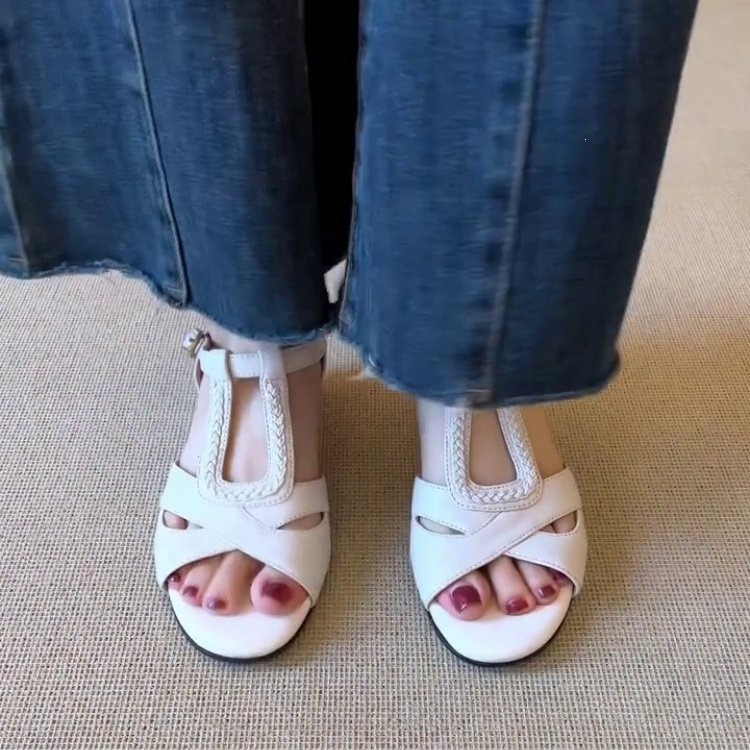 Sandalias de cuña con hebilla de superfibra y caucho con puntera abierta para verano