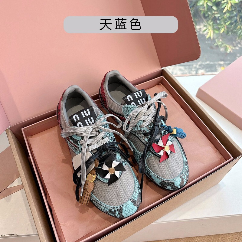 戸棚級 ~ トップ商品のiu家徳訓靴女蛇紋混色真皮2025新型ファッションカップル運動レジャー靴|undefined