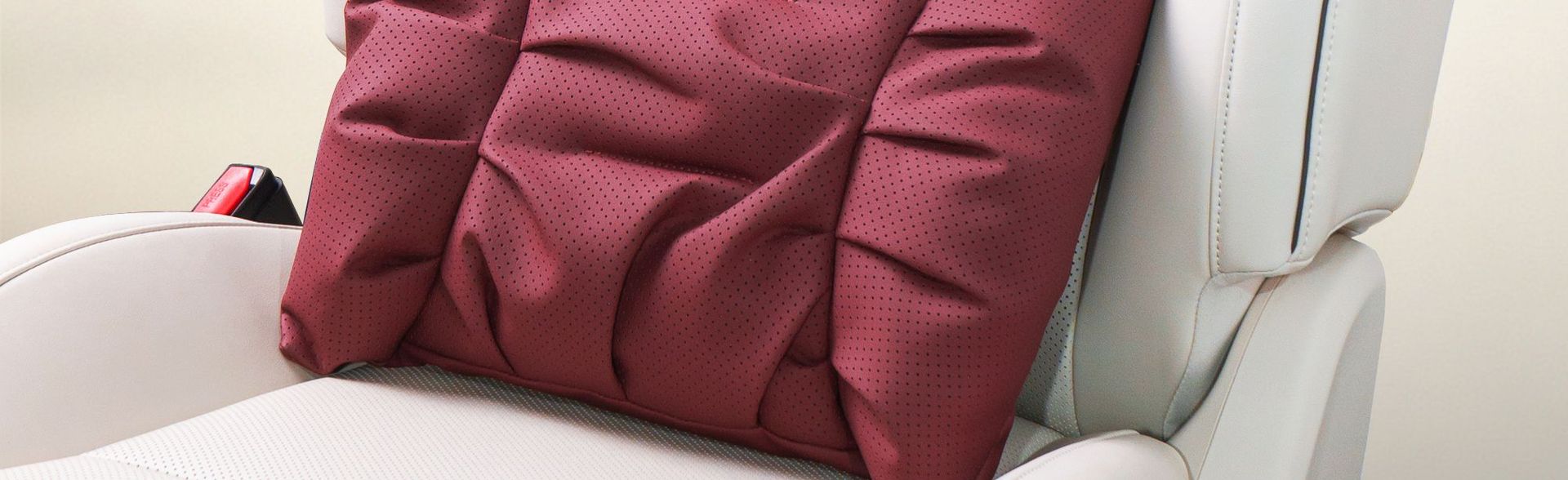 Amazon Car Headrest Premium Anti-Stain Leather Bubble Cotton Car Pillow Breathable Ventilated Car Lumbar Cushion Waist Support