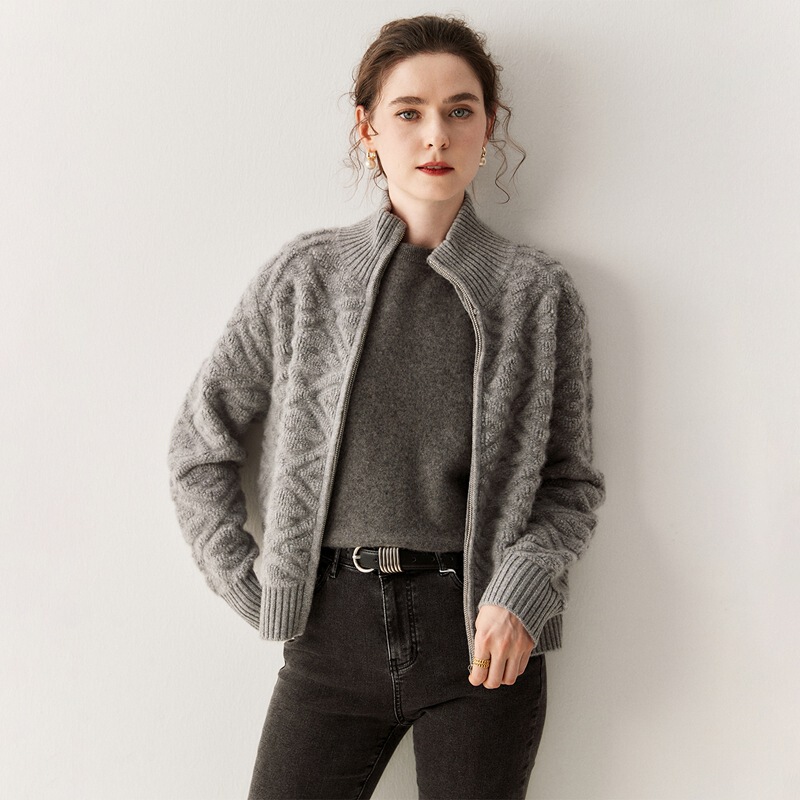 Light Luxury Texture ~ Stand Collar Zipper 100% Pure Cashmere Knitted Cardigan for Women Retro Quilted Design Jacket Light Luxury Texture ~ Stand Collar Zipper 100% Pure Cashmere Knitted Cardigan for Women Retro Quilted Design Jacket