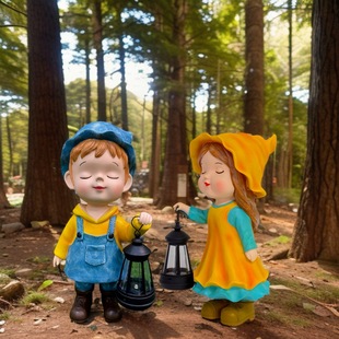 Outdoor Garden Courtyard Handmade American Country Hat Girl Lantern Character Balcony Garden Gardening Ornaments