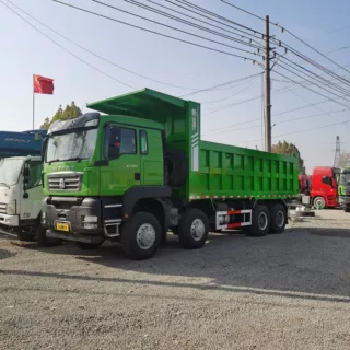 工厂供应SITRAK8x4自卸车出口 渣土运输自卸车 460马力矿用自卸车