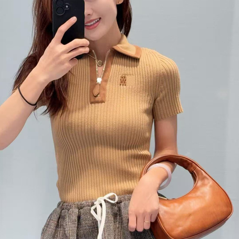 One Piece for Everyone, Camel Threaded Polo Collar Knitwear, Short-Sleeved Women's Preppy Style Leather Zipper Cashmere Knitwear Spring