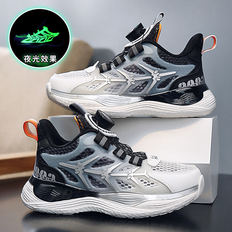 Zapatos para niños malla de verano transpirable 2025 nuevos zapatos deportivos para niños de una sola malla botones giratorios de suela suave para niños grandes