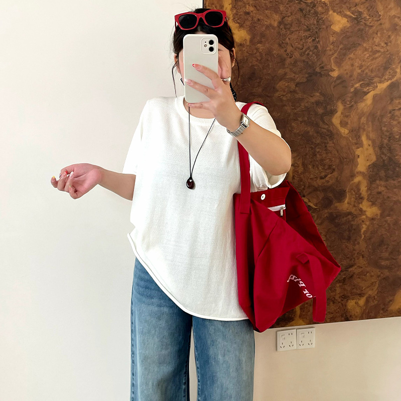 Plus-size women's round-neck casual rolled-sleeve short-sleeve t-shirt, 2026 autumn style, versatile loose knit top for plus-size women 25052