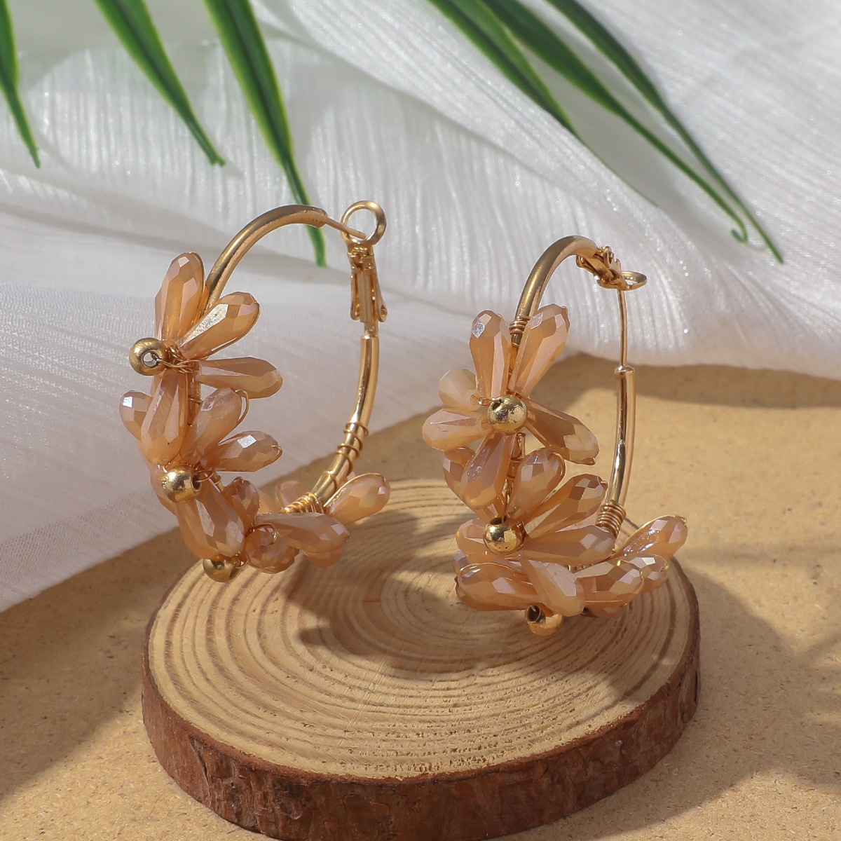 20g Weight 304 Stainless Steel Ear Needle Material Earrings Classification 1 Pair Quantity Holiday, Travel Occasion Artificial Crystal Material Flower Pattern All Seasons Season Women's Gender Vacation, Classic Style Style 1 Pair Vacation Classic Style Flower Artificial Crystal Earrings 18