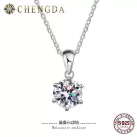 戒指;耳钉;珠宝首饰定制