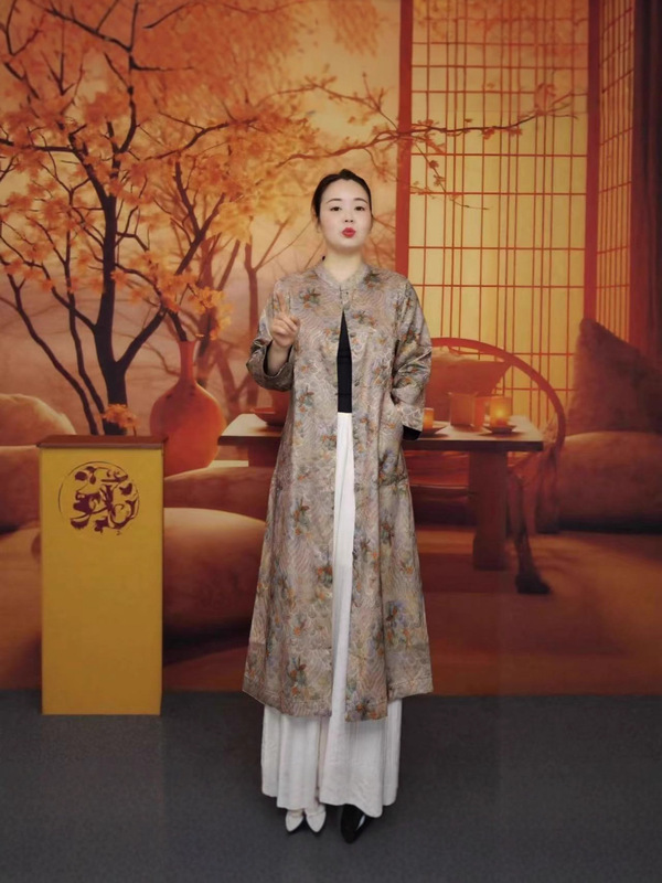 双面双穿2025新款桑蚕丝提花风衣轻奢高贵气质妈妈中长款提花外套|undefined