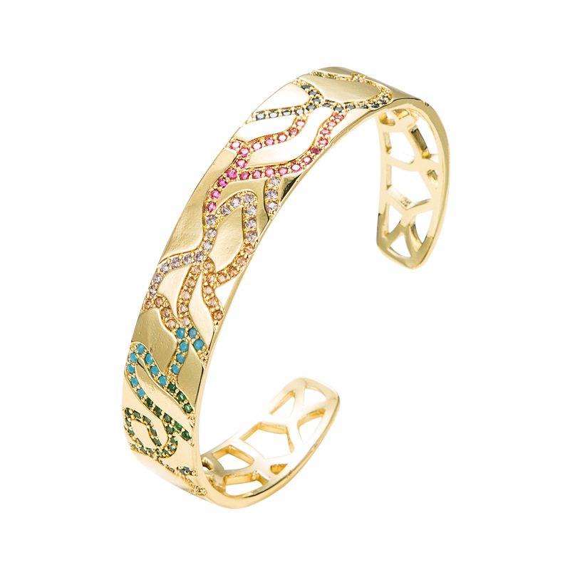 Fashion Wide-sided Gold Hollow Copper Micro-inlaid Zircon Bracelet display picture 7