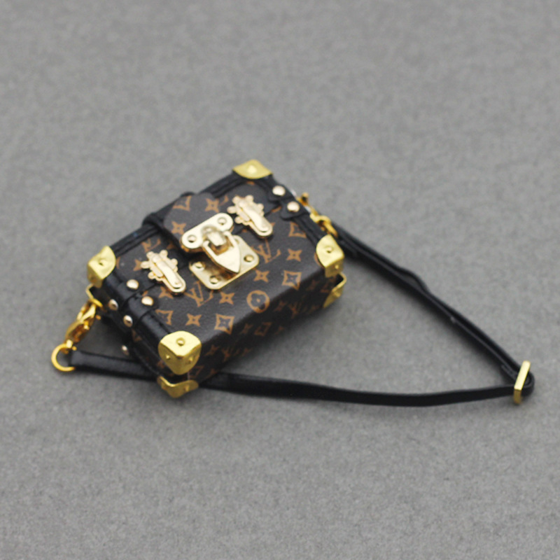 18CMベビーキャリーバッグは、17CMラブブ（Labubu）透明外出バッグ収納バッグペンダント、オールドフラワーバッグに適しています。