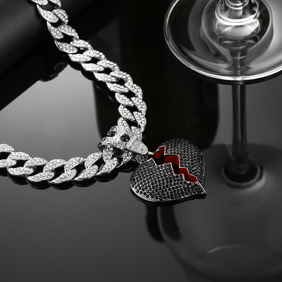 Collier pendentif cœur cuban link avec diamants de luxe_voghion.com