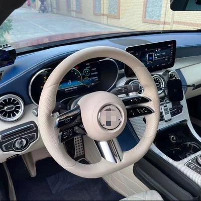 upgraded to new full-leather C-Class, Steering wheel