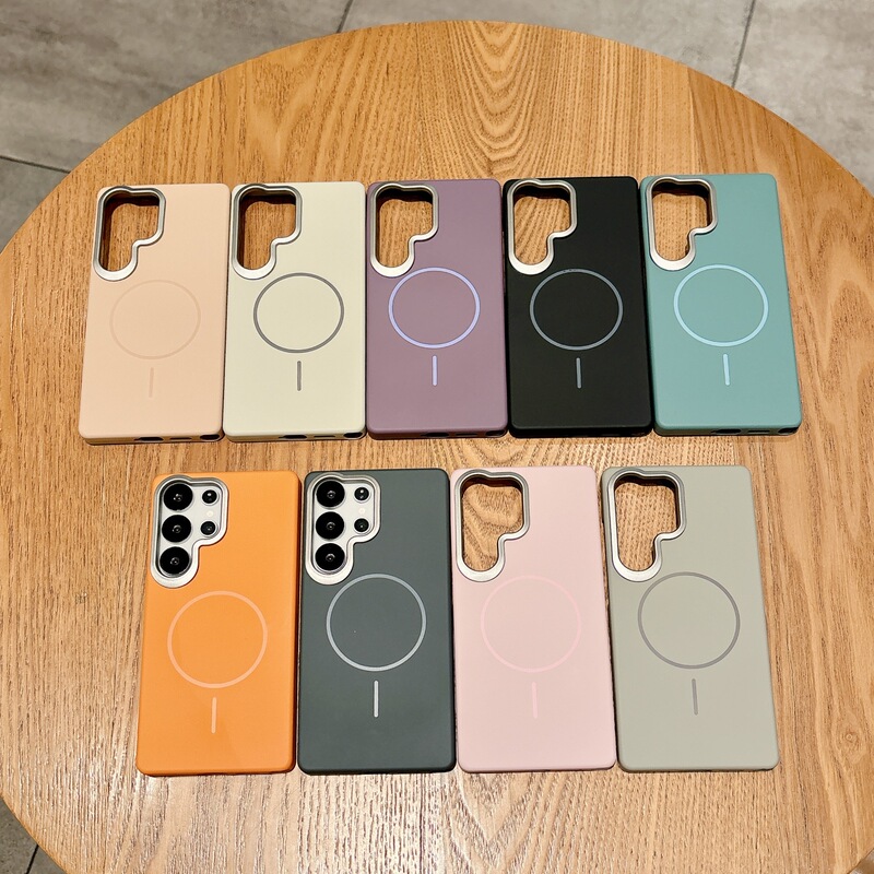 Golden Armor Magnetic Phone Case Suitable for Samsung S25Edge Trendy A56 Skin Feel A07/A17 High-Value Protective Cover Golden Armor Magnetic Phone Case Suitable for Samsung S25Edge Trendy A56 Skin Feel A07/A17 High-Value Protective Cover